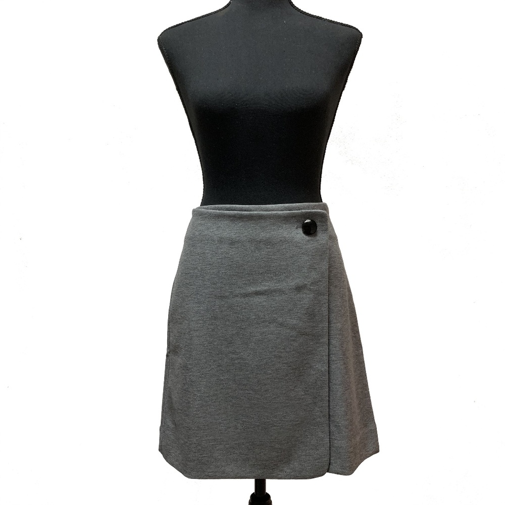 💝💝SOLD💝💝Ann Taylor NWT Women's Mini Skirt/Dress Size:8